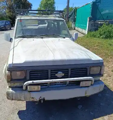 Sloopvoertuig nissan patrol (k/w260) * van het jaar 1989 aangedreven rd28t