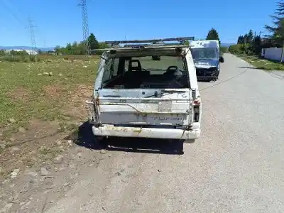 Sloopvoertuig nissan patrol (k/w260) * van het jaar 1989 aangedreven rd28t