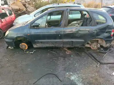 Scrapping Vehicle renault scenic (ja..) 1.9 dci authentique 102 cv / 75 kw of the year 2001 powered 