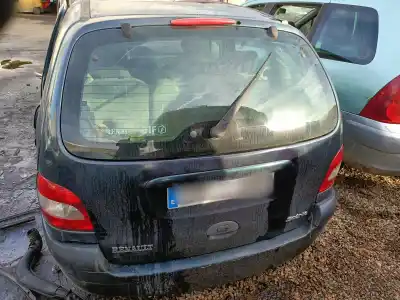 Scrapping Vehicle renault scenic (ja..) 1.9 dci authentique 102 cv / 75 kw of the year 2001 powered 