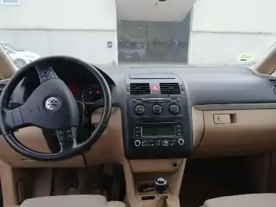 Scrapping Vehicle volkswagen touran (1t1, 1t2) 2.0 tdi 16v of the year 0 powered bkd