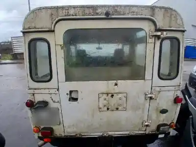 Scrapping Vehicle land rover defender (ld) td5 90 s.w. black of the year 0 powered 