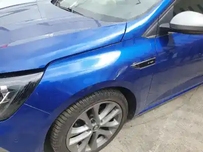 Veículo de Sucata renault megane iv berlina do ano 0 alimentado k9ku8