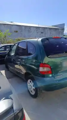 Scrapping Vehicle renault scenic (ja..) 1.9 dci authentique 102 cv / 75 kw of the year 2001 powered 
