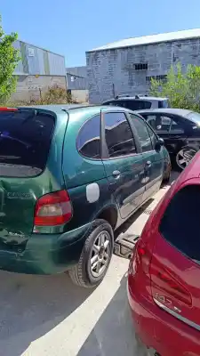 Scrapping Vehicle renault scenic (ja..) 1.9 dci authentique 102 cv / 75 kw of the year 2001 powered 
