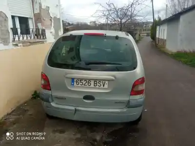 Здавання транспортного засобу renault scenic (ja..) 1.9 dci authentique року 2002 потужний 