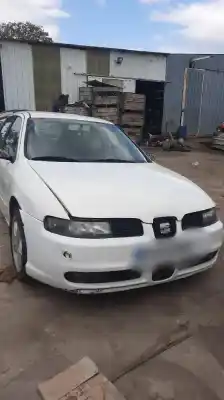 Veículo de Sucata seat leon (1m1) signo do ano 0 alimentado 