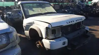 Scrapping Vehicle land rover discovery td5 e of the year 2002 powered 15p