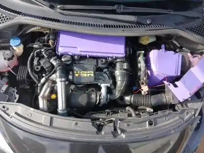 Veículo de Sucata peugeot 207 confort do ano 0 alimentado 8hz