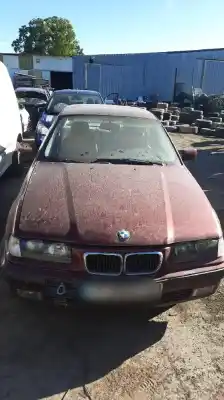 Véhicule à la ferraille BMW SERIE 3  de l'année 0 alimenté 