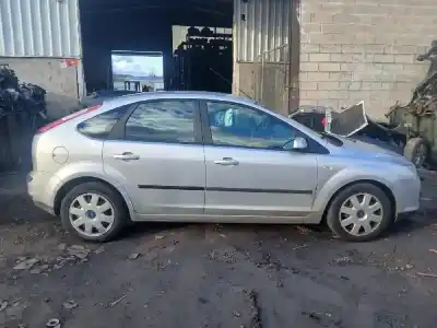 Véhicule à la ferraille FORD FOCUS  de l'année 0 alimenté Q7DA