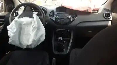 Veicolo di demolizione ford ka+ active dell'anno 0 alimentato yskd