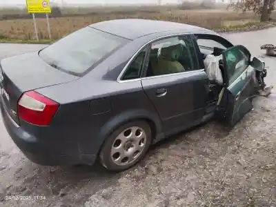 Veicolo di demolizione audi a4 (8ec) 1.9 tdi dell'anno 0 alimentato d avf