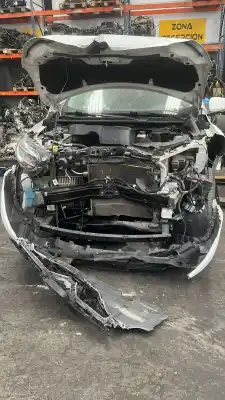 Здавання транспортного засобу RENAULT KADJAR 1461 cc 110 CV року 2015 потужний K9KF6 Здавання транспортного засобу RENAULT KADJAR 1461 cc 110 CV року 2015 потужний K9KF6