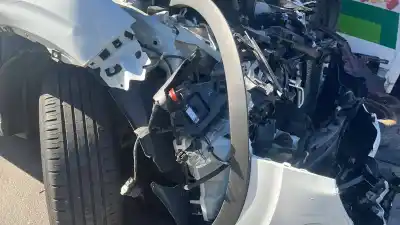 Здавання транспортного засобу RENAULT KADJAR 1197 cc 131 CV року 2015 потужний H5FF4 Здавання транспортного засобу RENAULT KADJAR 1197 cc 131 CV року 2015 потужний H5FF4