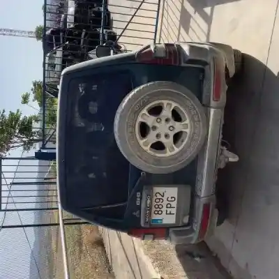 Veicolo di demolizione MITSUBISHI MONTERO (V60/V70) 3.2 DI-D Avance dell'anno 2000 alimentato 4M41