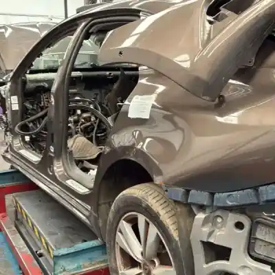 Veículo de Sucata RENAULT TALISMAN 1.6dci do ano 2015 alimentado 