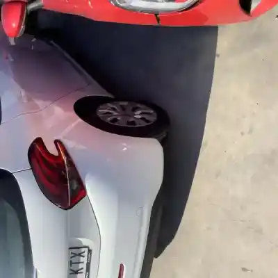 Hurda Aracı PEUGEOT 208 (P2)  Yılın 2019 güçlü YH01