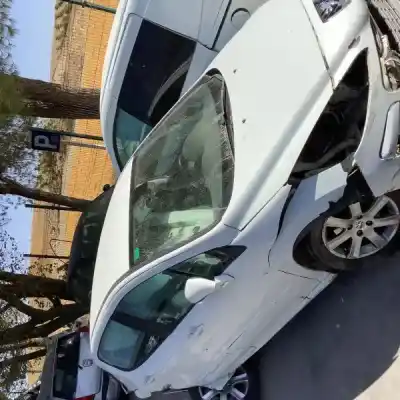 Здавання транспортного засобу PEUGEOT 308 I (4A_, 4C_)  року 2007 потужний 9HVDV6TED4B,9HVDV6TED4BU,9HXDV6ATED4