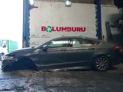 Veicolo di demolizione FORD MONDEO V SEDÁN (CD)  dell'anno 2018 alimentato T7CA,T7CC,T7CD,T7CE,T7CF,T7CN,T7CP,T7CQ