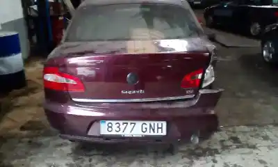 Sloopvoertuig skoda superb combi (3t5) ambition van het jaar 2009 aangedreven cdaa