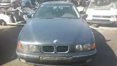 Veículo de Sucata bmw serie 5 berlina (e39) 523i do ano 1999 alimentado 256s4