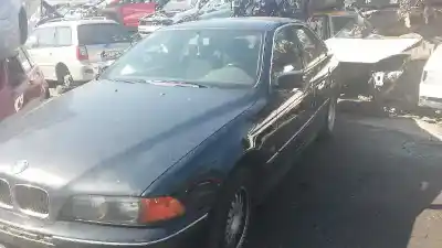Veículo de Sucata bmw serie 5 berlina (e39) 523i do ano 1999 alimentado 256s4