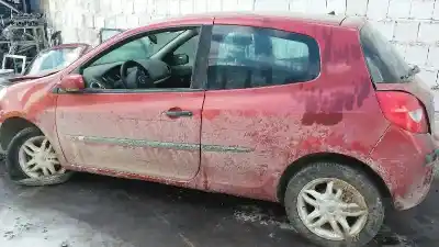 Veículo de Sucata renault clio iii authentique do ano 2007 alimentado k9k766