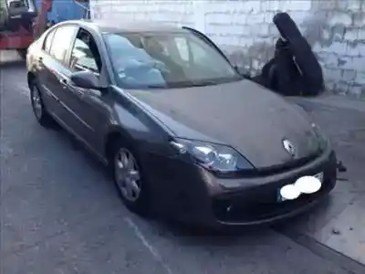 Vehículo de desguace RENAULT LAGUNA III Dynamique TomTom del año 2009 con motor K9K780