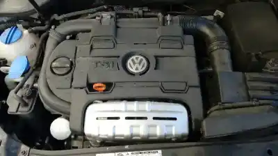 Veículo de Sucata volkswagen golf vi (5k1) 1.4 tsi do ano 2012 alimentado cavd