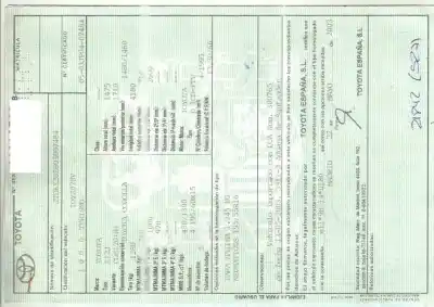 Sloopvoertuig toyota corolla (e12) 2.0 d-4d linea sol berlina van het jaar 2003 aangedreven 1cdftv