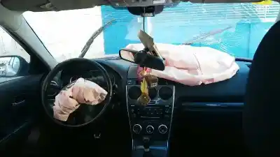 Veículo de Sucata mazda 6 berlina (gg) 2.0 crtd 120 active do ano 2006 alimentado rf