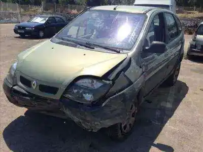 Здавання транспортного засобу RENAULT SCENIC RX4 (JA0) 1.9 dCi Dynamique 102 CV / 75 KW року 2002 потужний F9Q 748