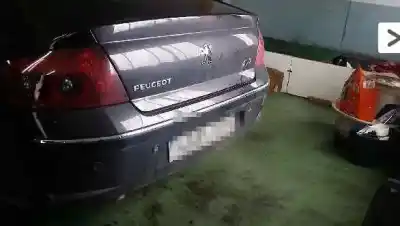 Veículo de Sucata peugeot 407 st confort do ano 2004 alimentado rhr