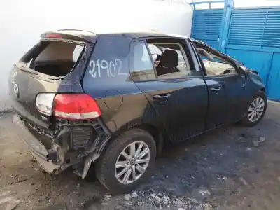 Veículo de Sucata volkswagen golf vi (5k1) rabbit bluemotion do ano 2009 alimentado cayc