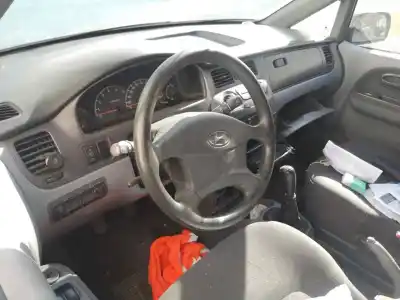 Veículo de Sucata hyundai trajet (fo) 2.0 crdi gls do ano 2002 alimentado d4ea