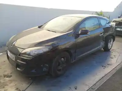 Hurda Aracı RENAULT MEGANE III COUPE Color Edition 110 CV / 81 KW Yılın 2011 güçlü K4M858