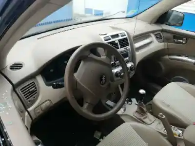 Verschrottungsfahrzeug kia sportage lx 4x4 des jahres 2006 angetrieben d4ea-v