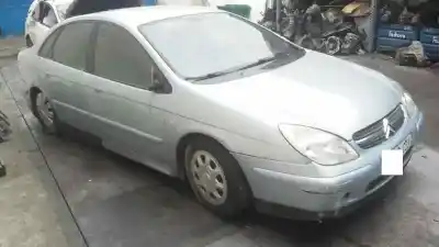 Veículo de Sucata citroen c5 berlina 2.0 hdi sx do ano 2003 alimentado rhz