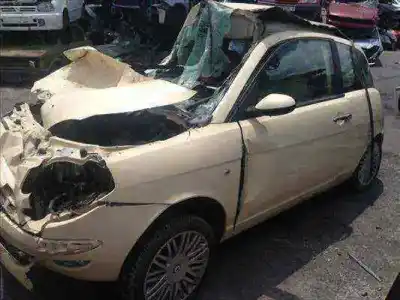 Veículo de Sucata lancia ypsilon (101) 1.2 16v cat 80 cv / 59 kw do ano 2006 alimentado 188 a5.000