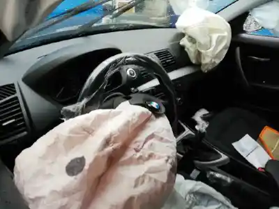 Veículo de Sucata bmw serie 1 berlina (e81/e87) 116d do ano 2009 alimentado n47d20a