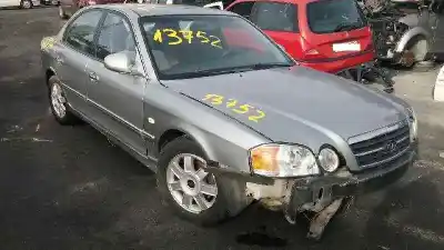 Здавання транспортного засобу kia magentis ex року 2004 потужний g4jp