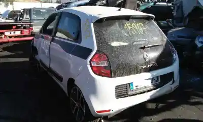 Здавання транспортного засобу renault twingo iii zen року 2015 потужний h4b401