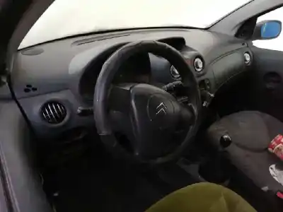 Veículo de Sucata citroen c2 furio do ano 2005 alimentado 8hz