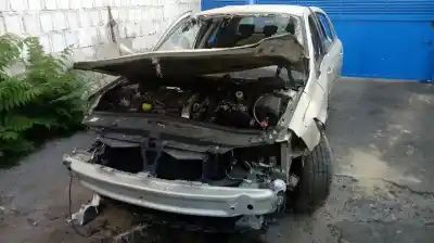 Sloopvoertuig renault laguna ii (bg0) confort dynamique van het jaar 2007 aangedreven m9r740