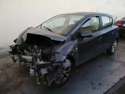 Vehicul casat opel corsa e color edition al anului 2017 alimentat b14xer opt ldd