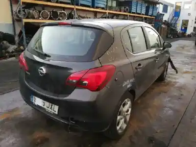 Vehicul casat opel corsa e color edition al anului 2017 alimentat b14xer opt ldd