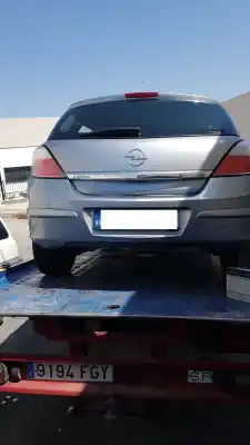 Veículo de Sucata opel astra h berlina 1.7 16v cdti do ano 2006 alimentado z17dth