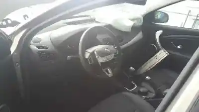 Sloopvoertuig renault fluence dynamique van het jaar 2012 aangedreven k9k836