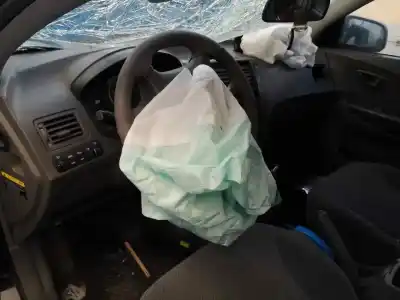 Veículo de Sucata hyundai tucson (jm) 2.0 crdi comfort (4wd) do ano 2005 alimentado d4ea